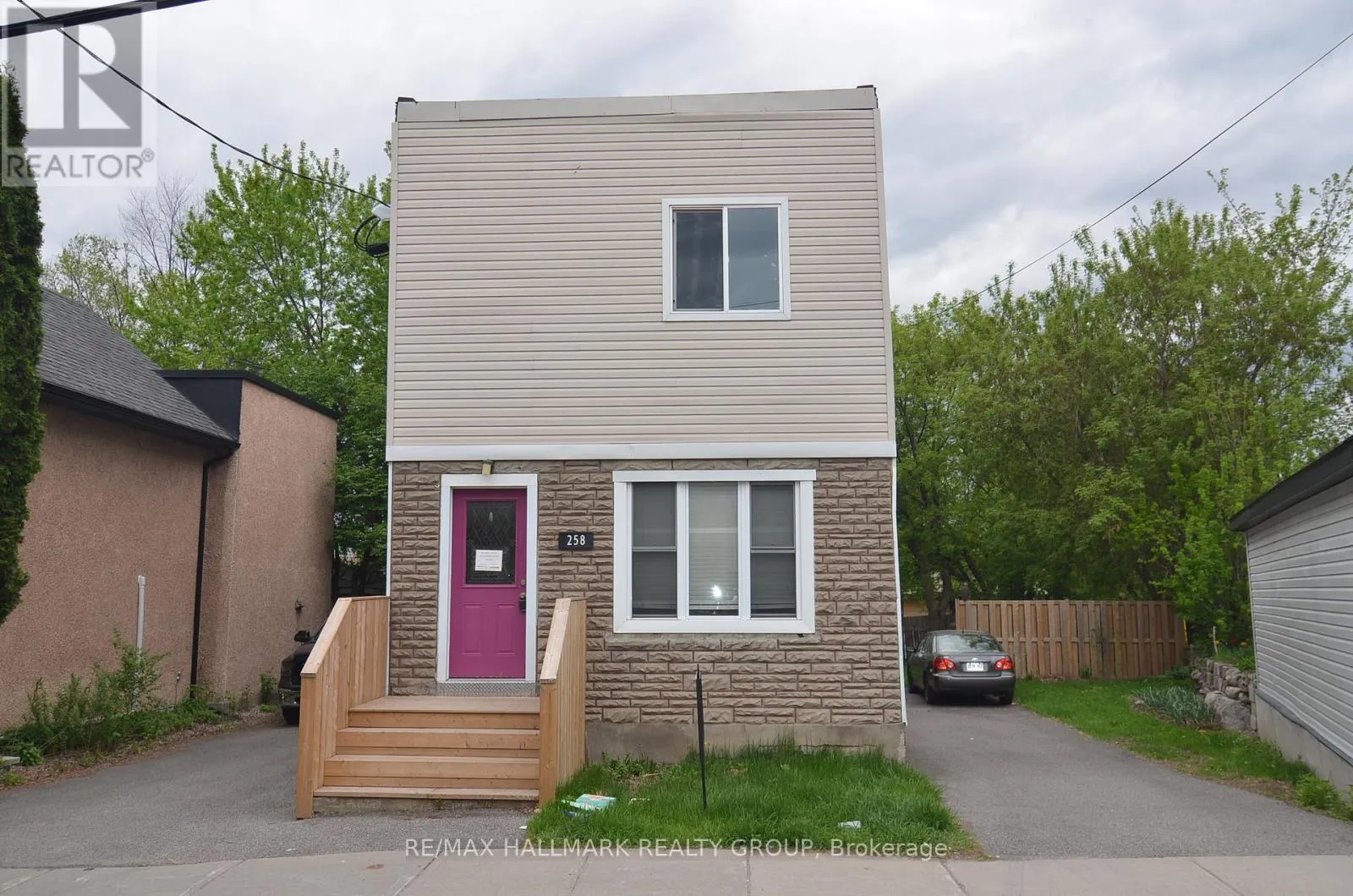 258 GRANVILLE STREET N