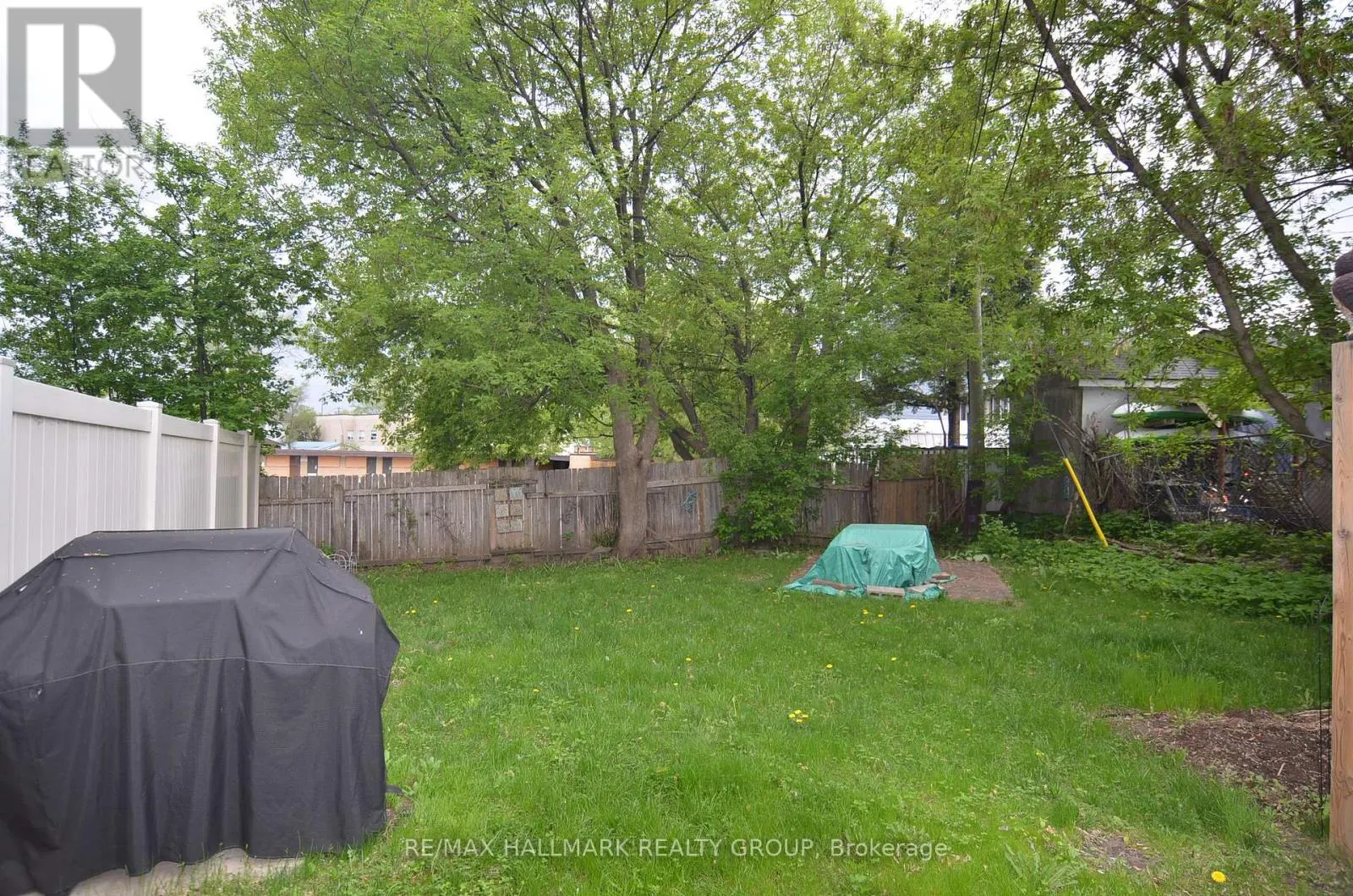 258 GRANVILLE STREET N