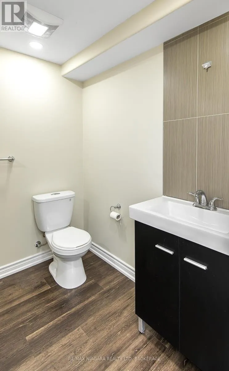 1 - 1616 PELHAM STREET, #1