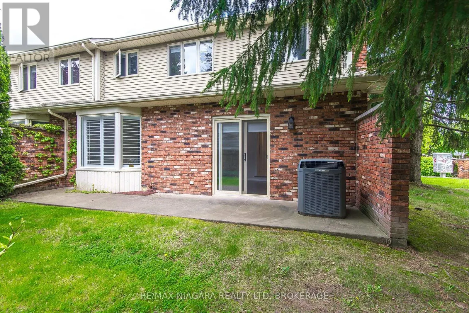 1 - 1616 PELHAM STREET, #1