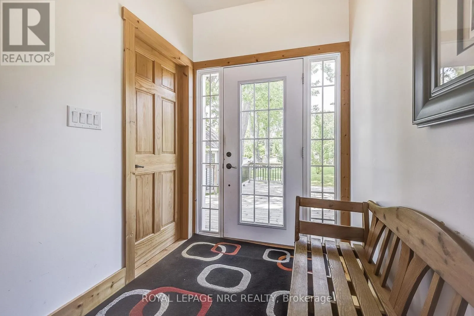 10849 LAKESHORE ROAD W
