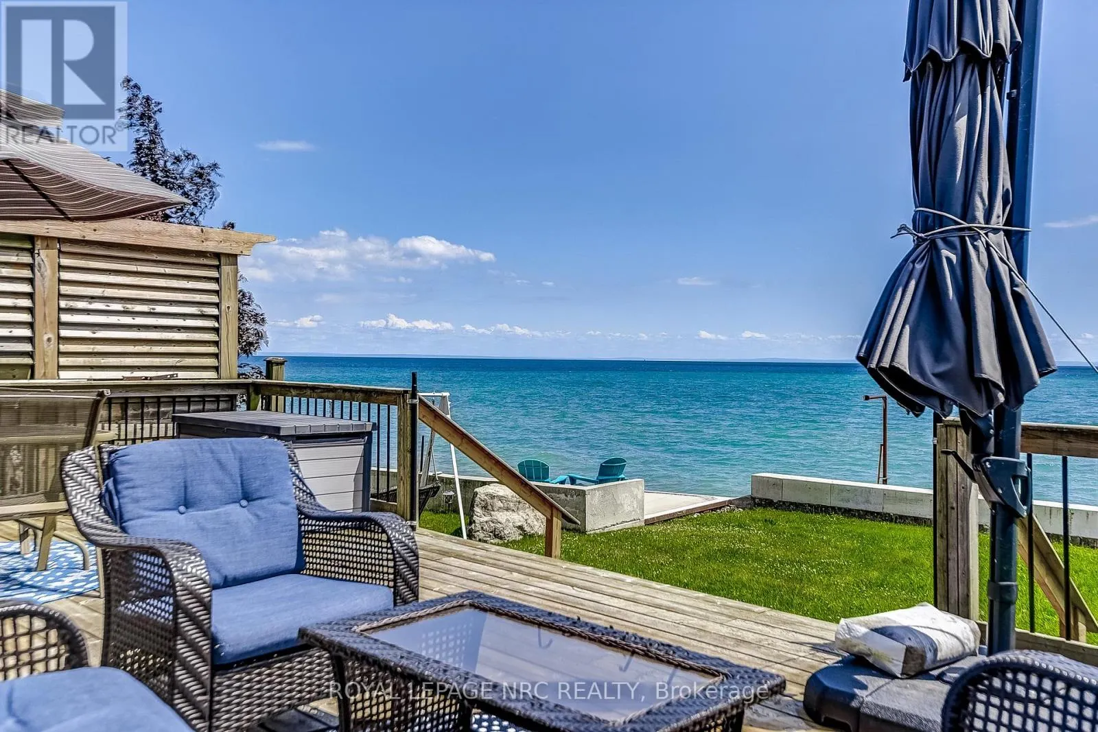10849 LAKESHORE ROAD W