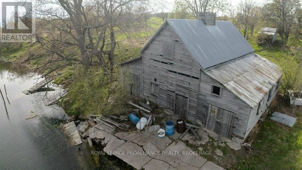 39 FISHERMAN'S COVE LANE