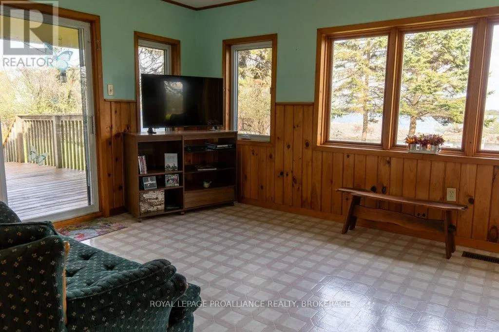 39 FISHERMAN'S COVE LANE