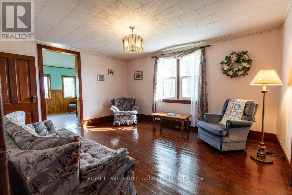 39 FISHERMAN'S COVE LANE