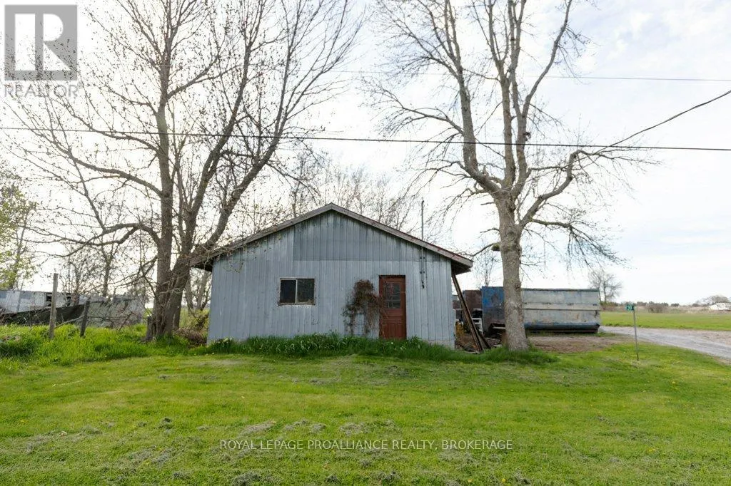 39 FISHERMAN'S COVE LANE