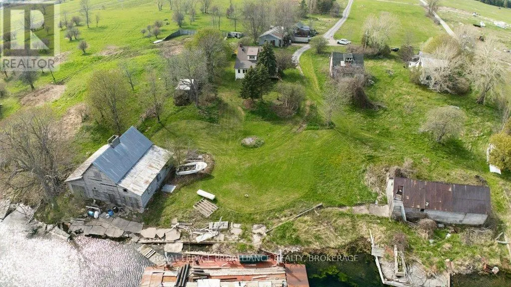 39 FISHERMAN'S COVE LANE