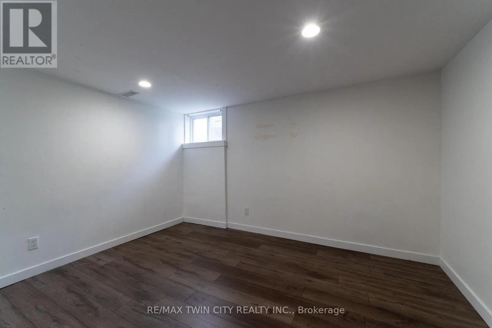 124 OAKLAND AVENUE