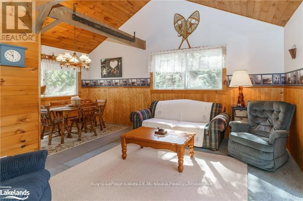32 MAPLE LEAF DRIVE