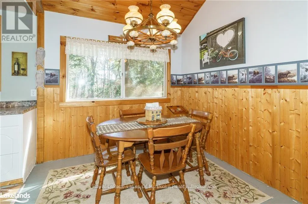 32 MAPLE LEAF DRIVE