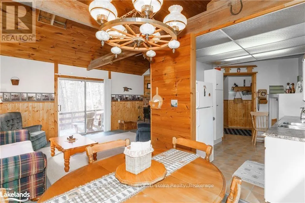 32 MAPLE LEAF DRIVE