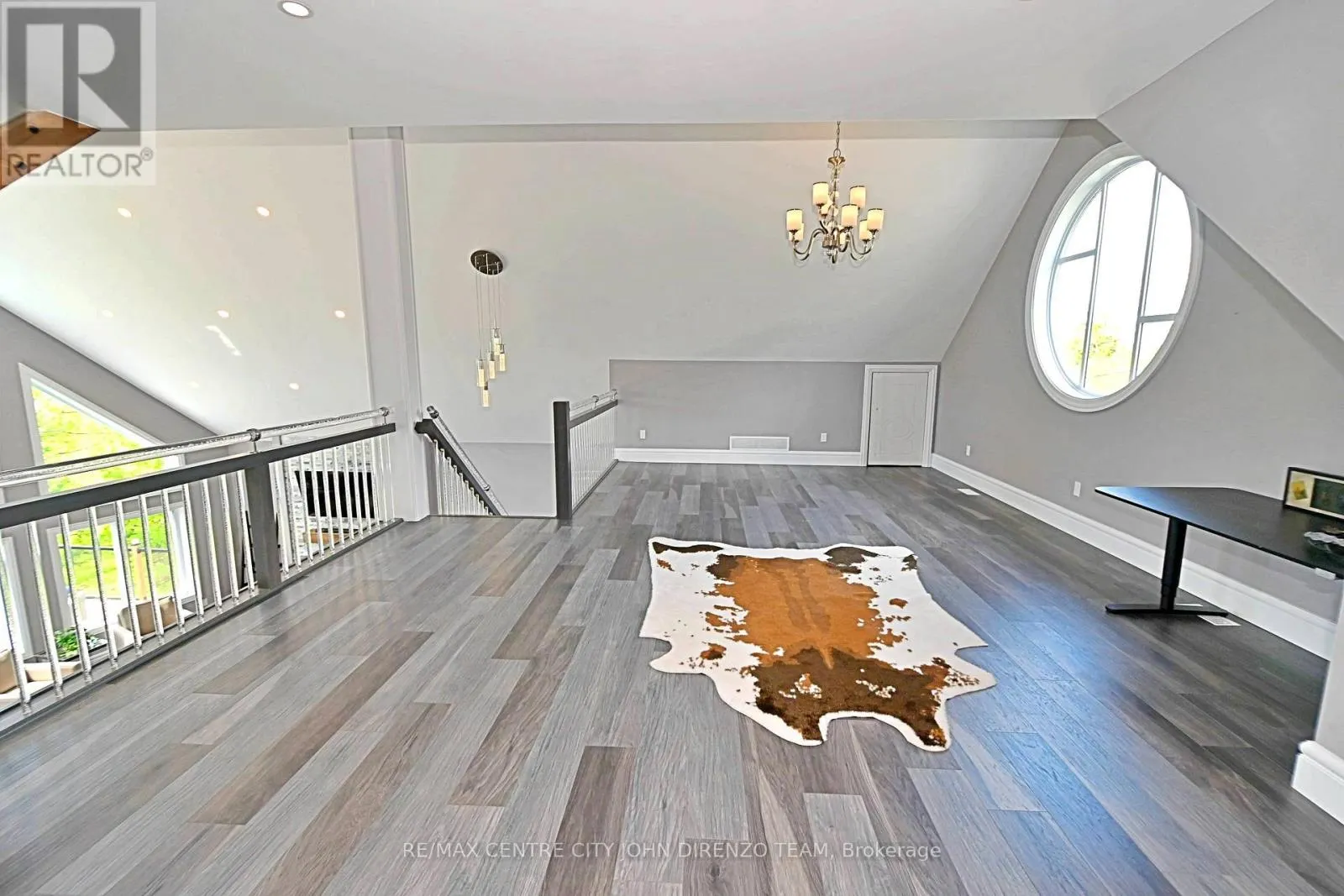 6 WOODLAND ROAD