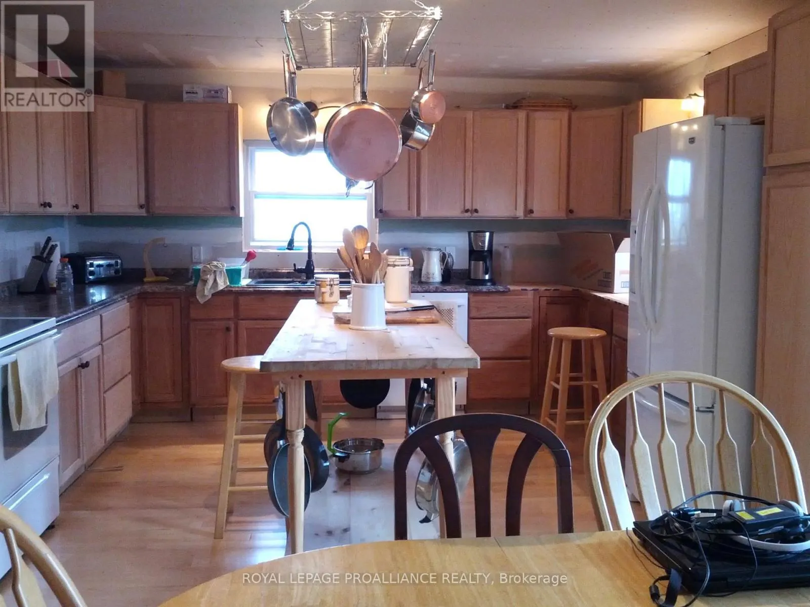 2432 B COUNTY 8 ROAD S
