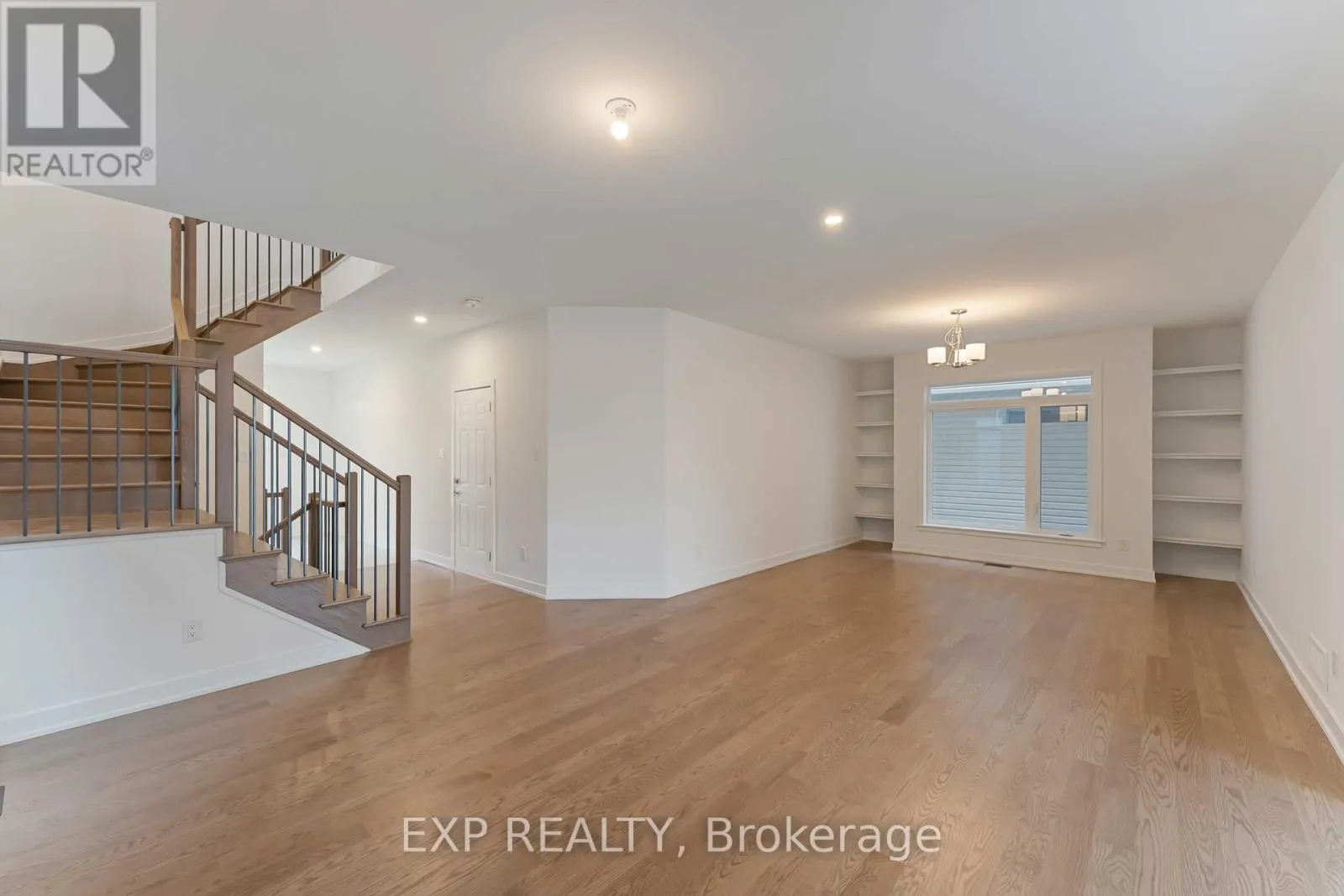 775 OVATION GROVE