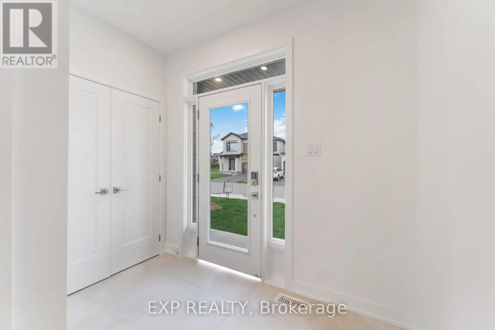 775 OVATION GROVE