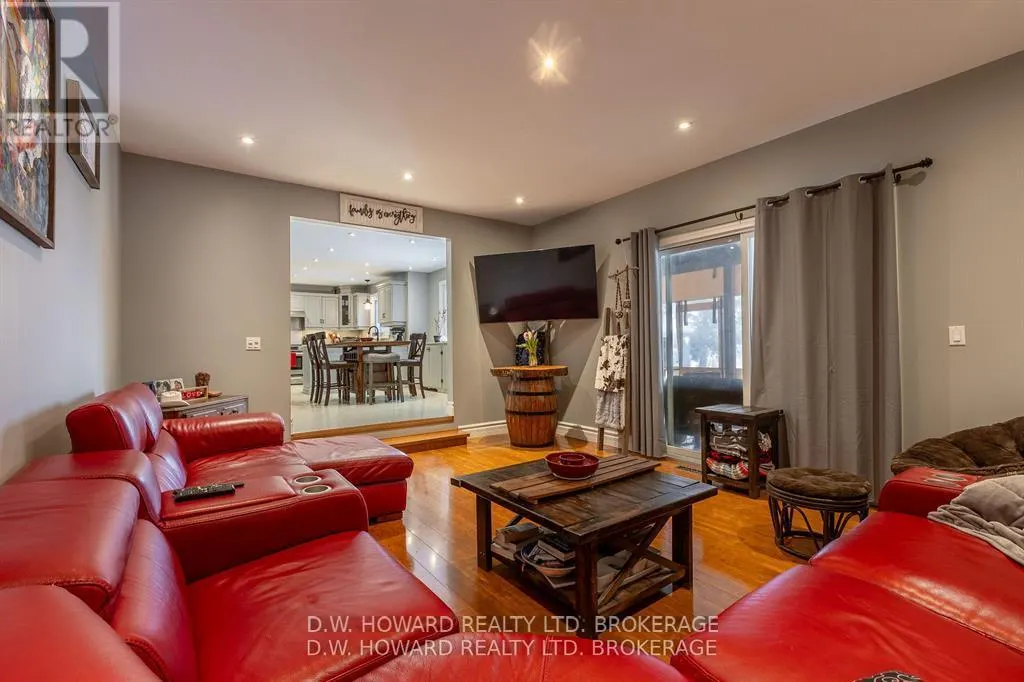 22 CORONATION DRIVE