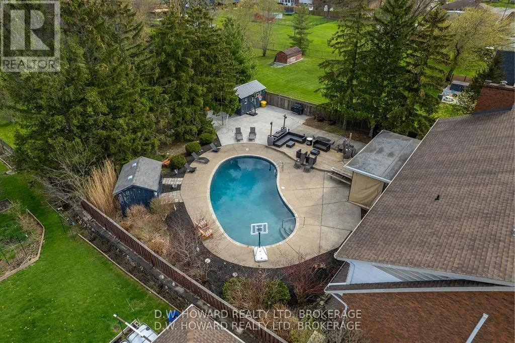22 CORONATION DRIVE