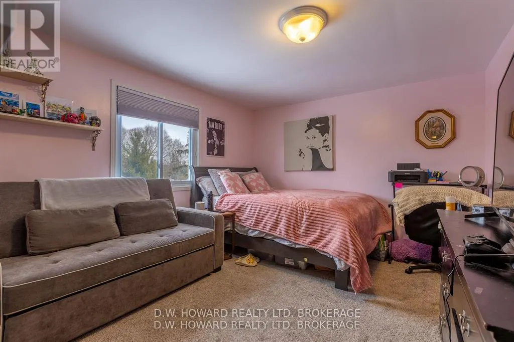 22 CORONATION DRIVE