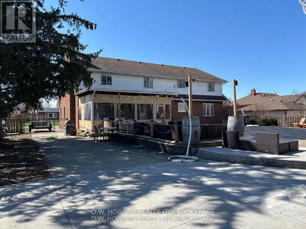 22 CORONATION DRIVE