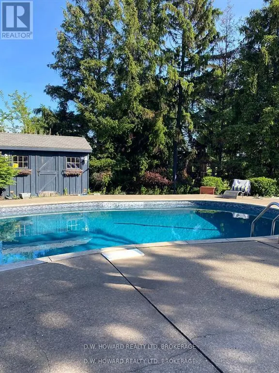 22 CORONATION DRIVE