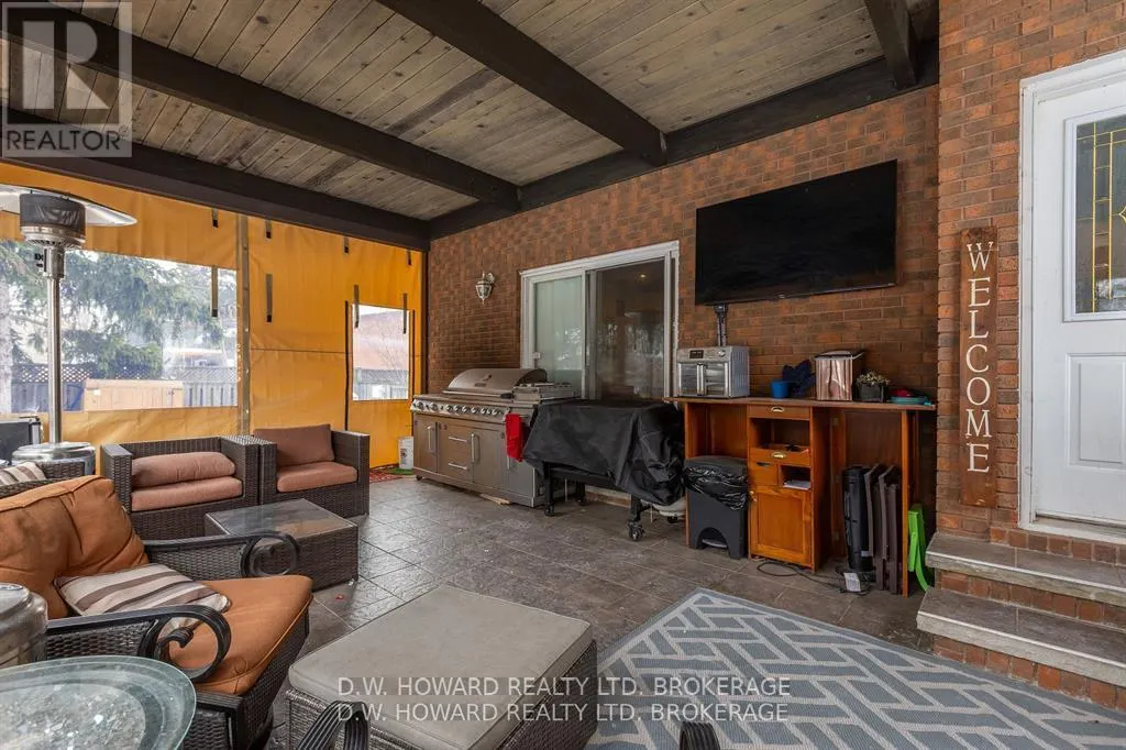 22 CORONATION DRIVE