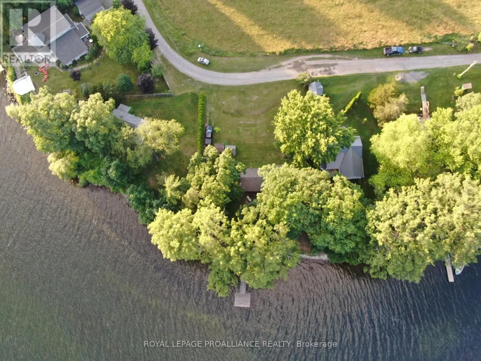 32 QUINTE VIEW ROAD