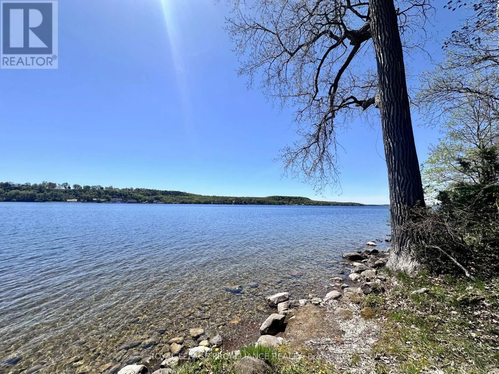 32 QUINTE VIEW ROAD
