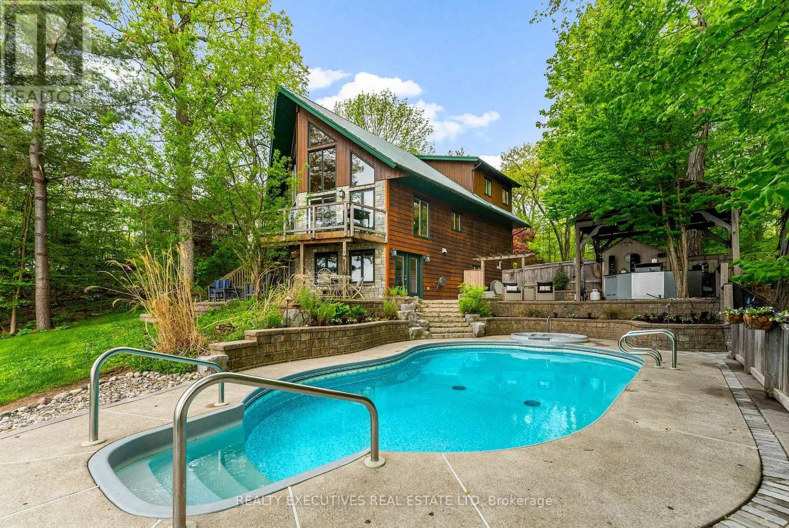 106 BLACK SNAKE LANE N