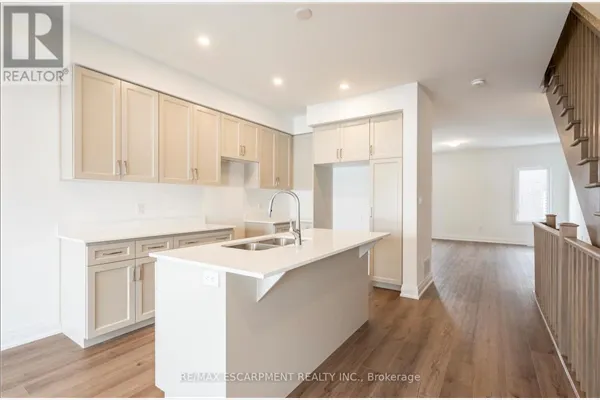 20 CLEAR VALLEY LANE