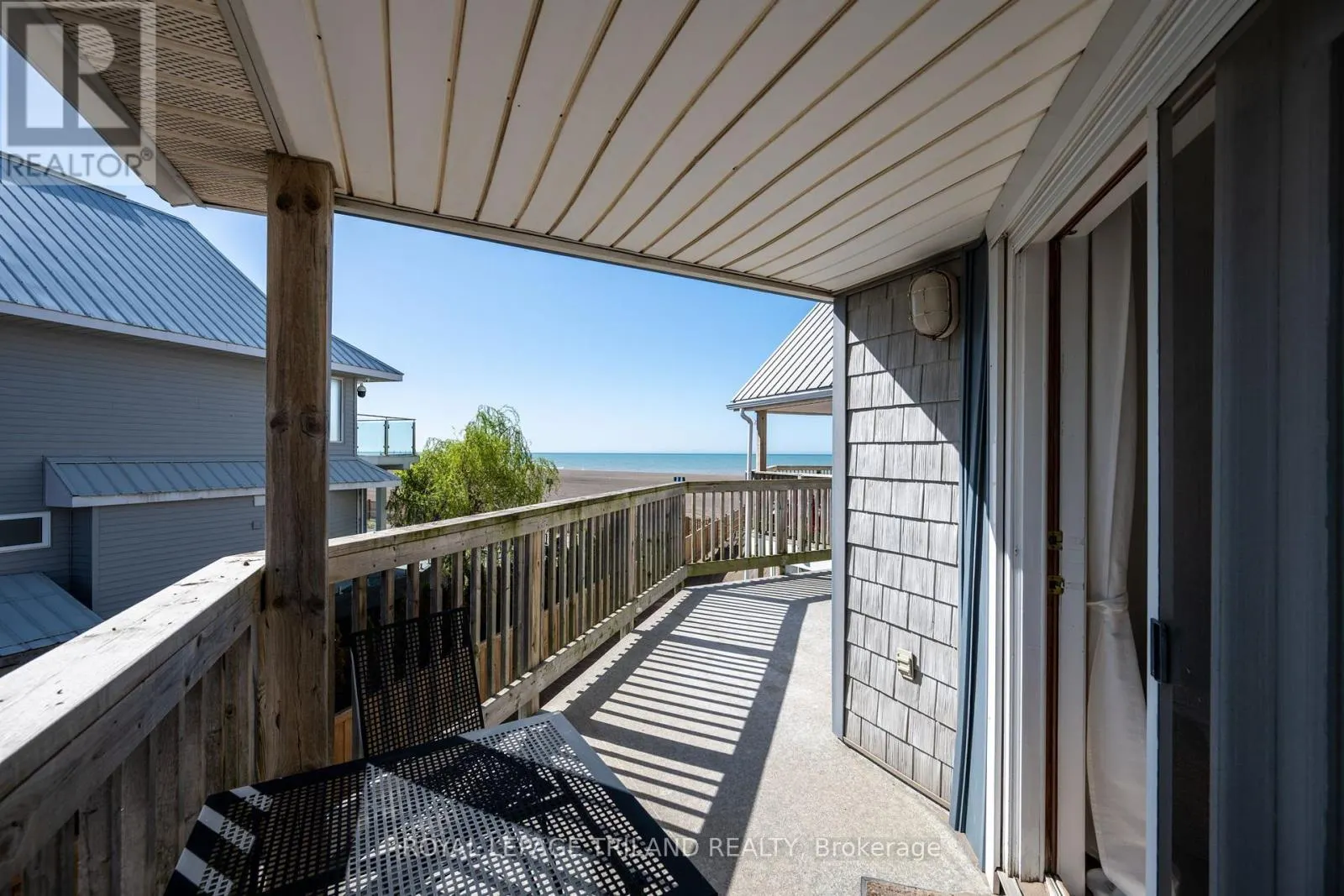 3 - 374 EDITH CAVELL BOULEVARD, #3