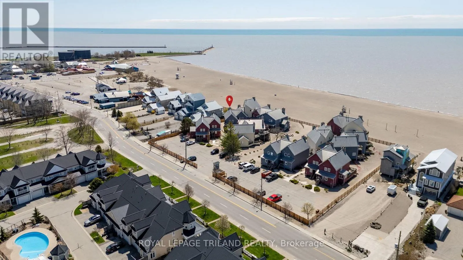 3 - 374 EDITH CAVELL BOULEVARD, #3
