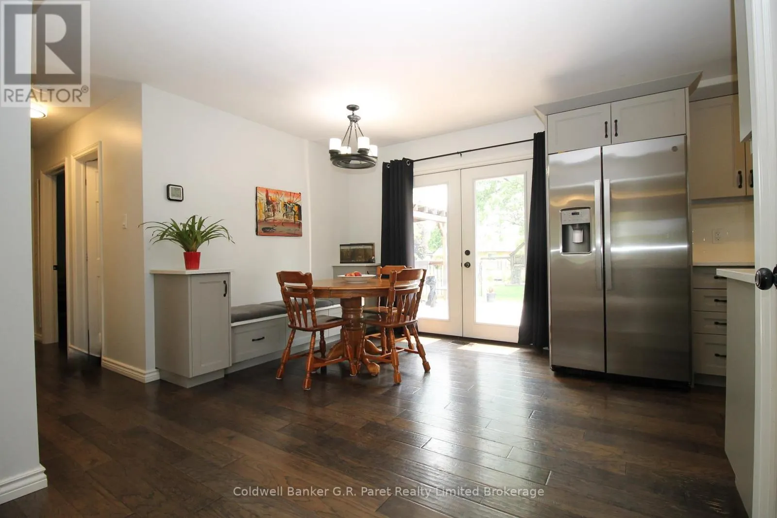104 SIMCOE CRESCENT