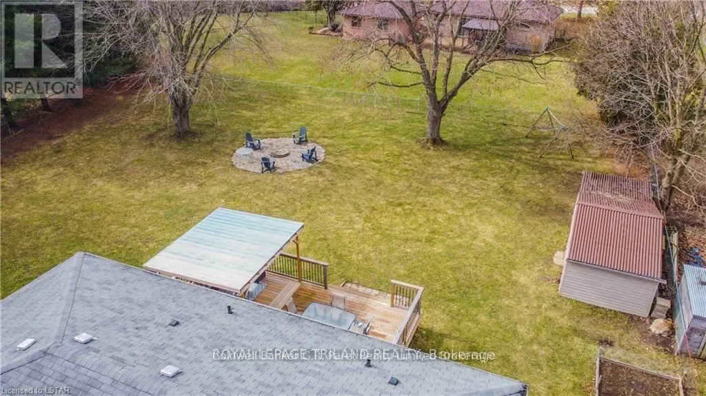104 SIMCOE CRESCENT
