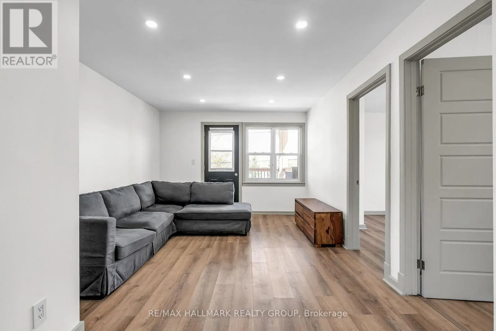 334-336 ELEVENTH STREET E