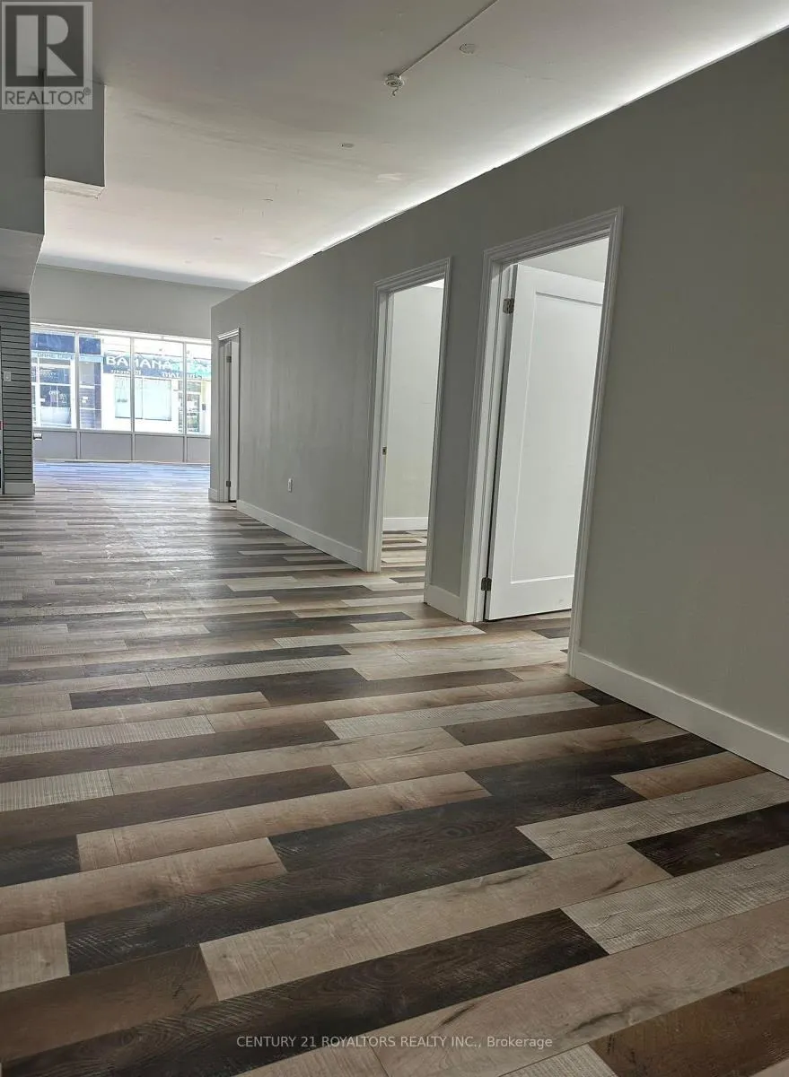368 DUNDAS STREET