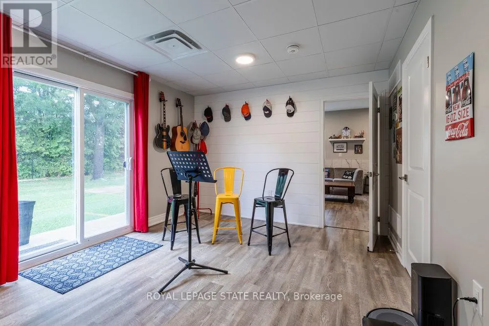 183 SUNNYRIDGE ROAD