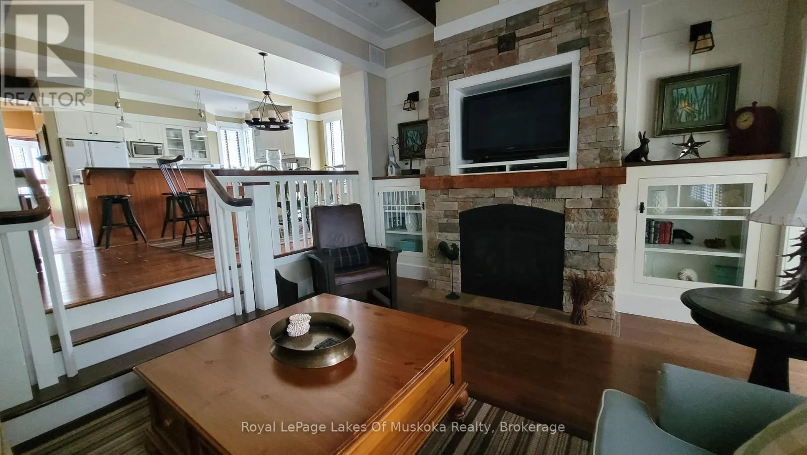 V 9 W 5 - 1020 BIRCH GLEN ROAD, #V 9 W 5