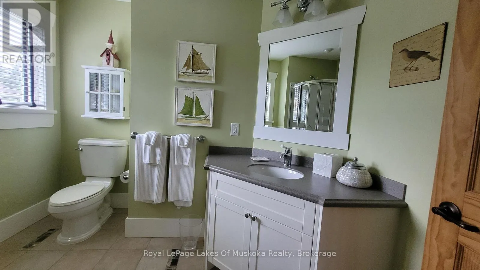 V 9 W 5 - 1020 BIRCH GLEN ROAD, #V 9 W 5