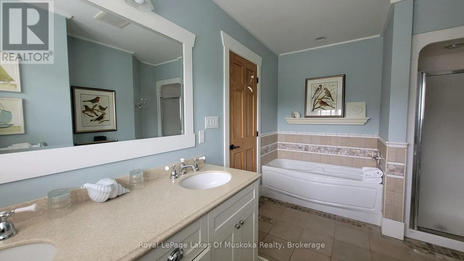V 9 W 5 - 1020 BIRCH GLEN ROAD, #V 9 W 5