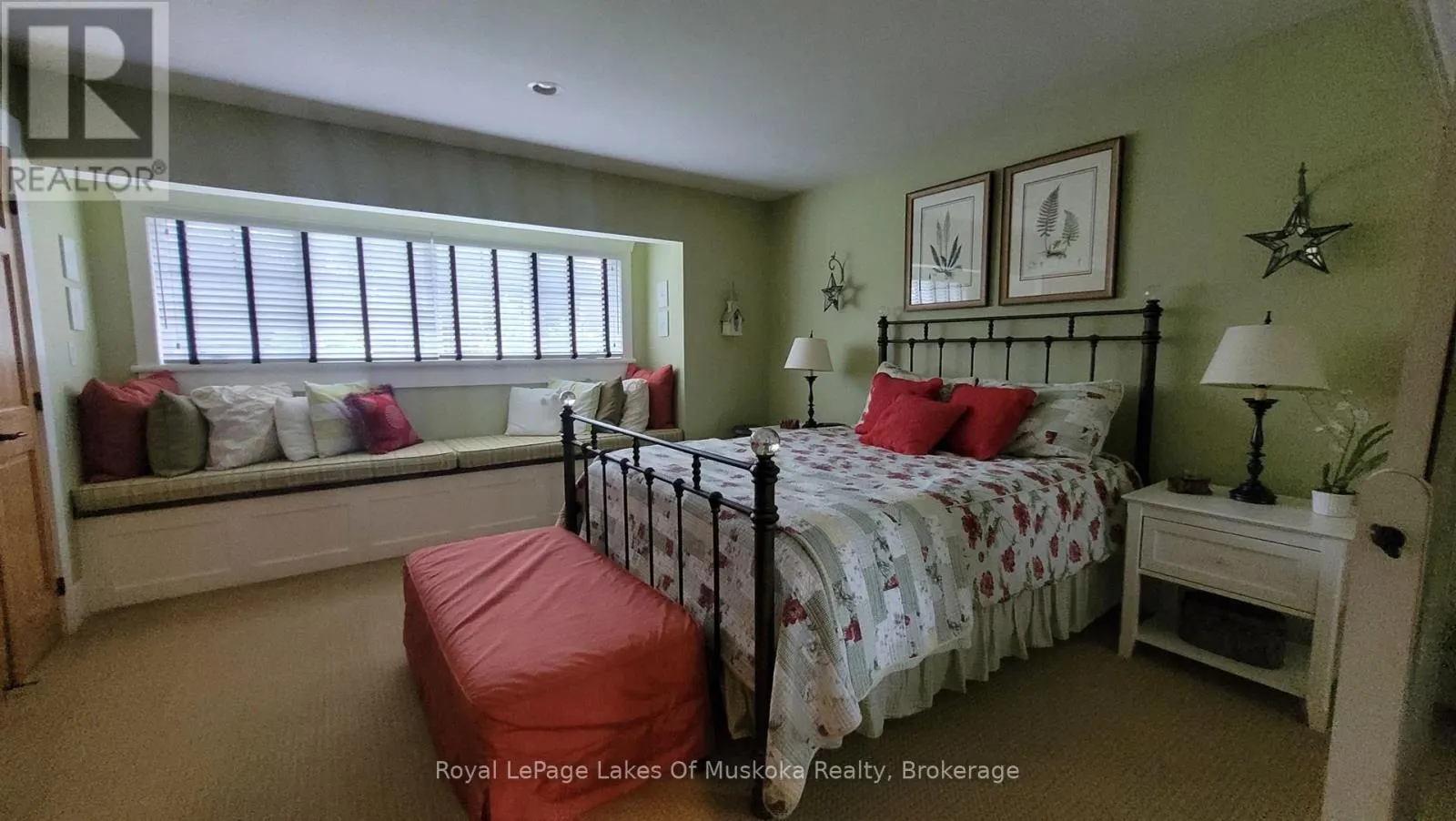 V 9 W 5 - 1020 BIRCH GLEN ROAD, #V 9 W 5