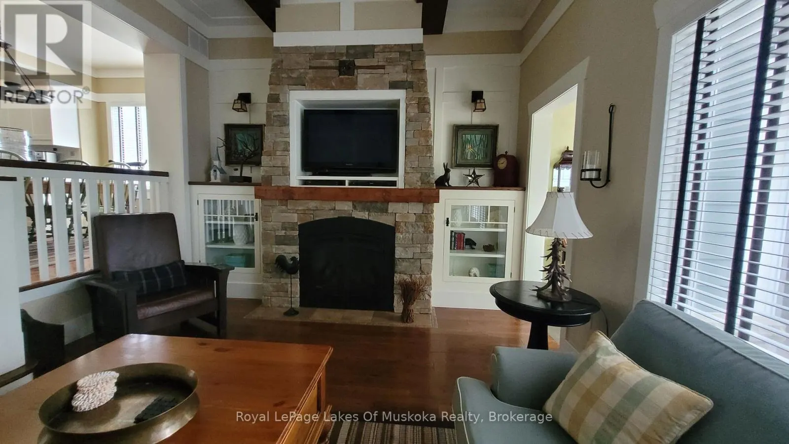 V 9 W 5 - 1020 BIRCH GLEN ROAD, #V 9 W 5