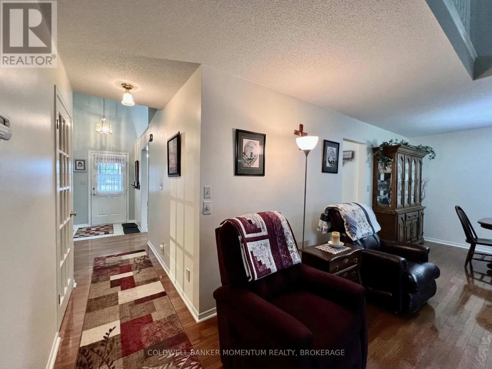 1 - 4114-1 BUTTERNUT COURT, #1
