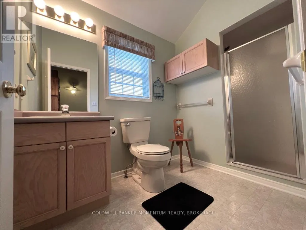 1 - 4114-1 BUTTERNUT COURT, #1