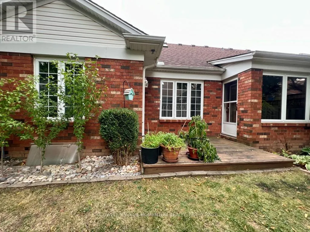 1 - 4114-1 BUTTERNUT COURT, #1