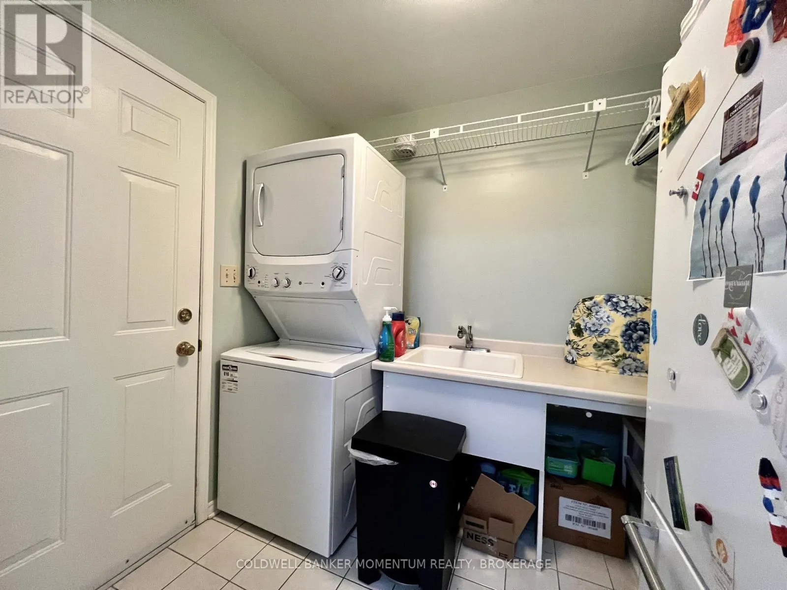 1 - 4114-1 BUTTERNUT COURT, #1