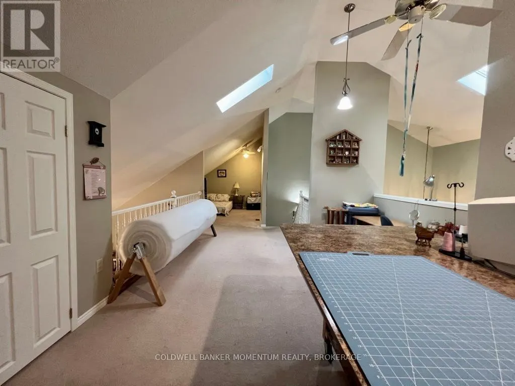 1 - 4114-1 BUTTERNUT COURT, #1