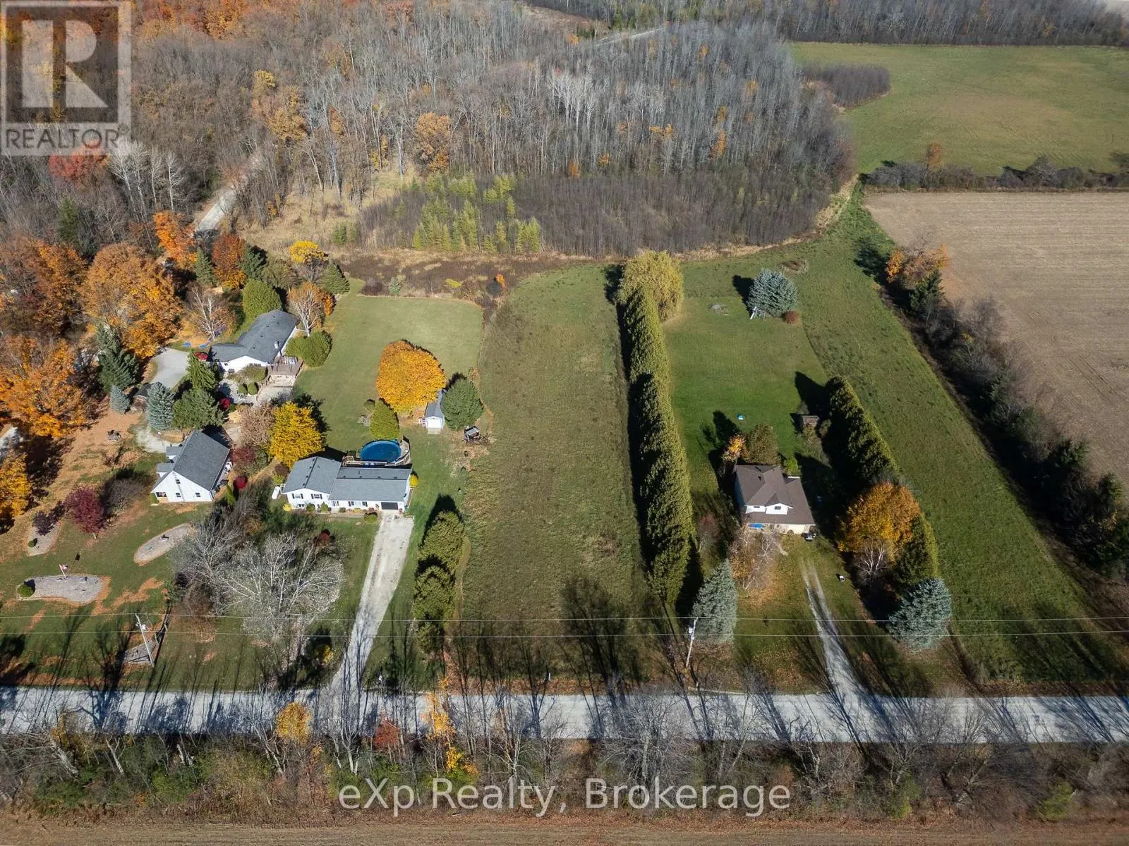 264011 24 SIDE ROAD
