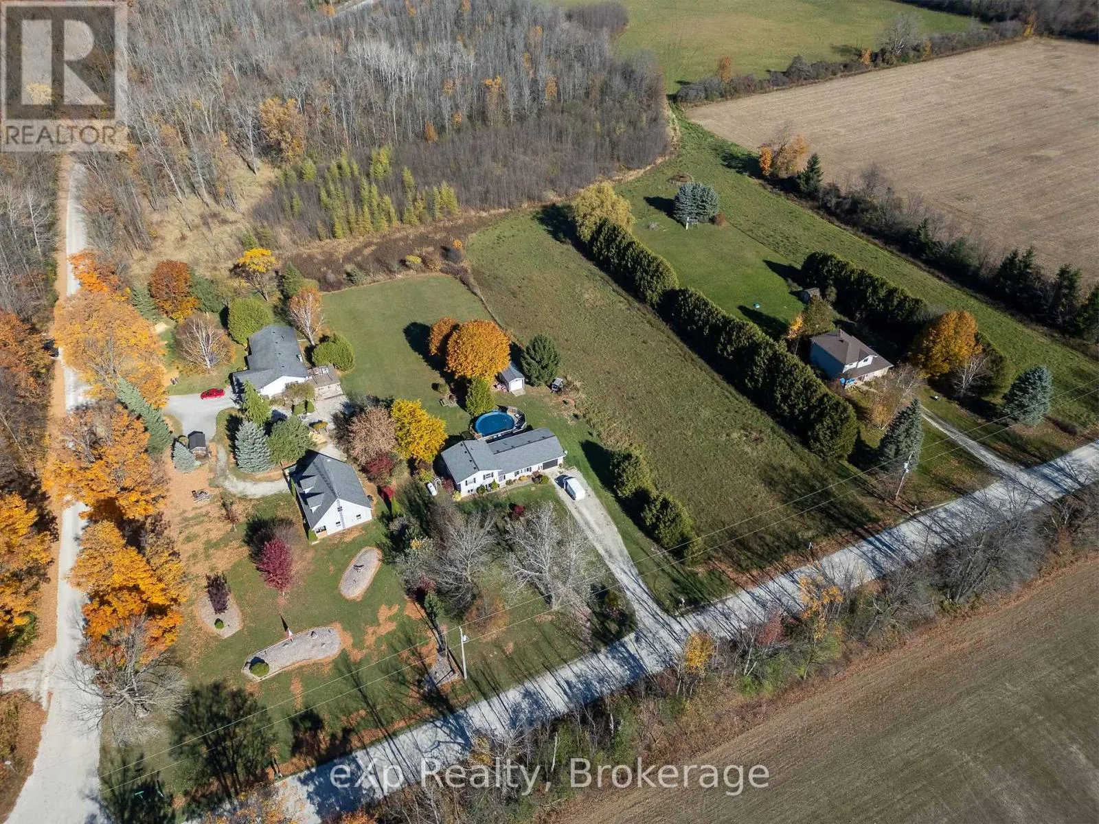 264011 24 SIDE ROAD