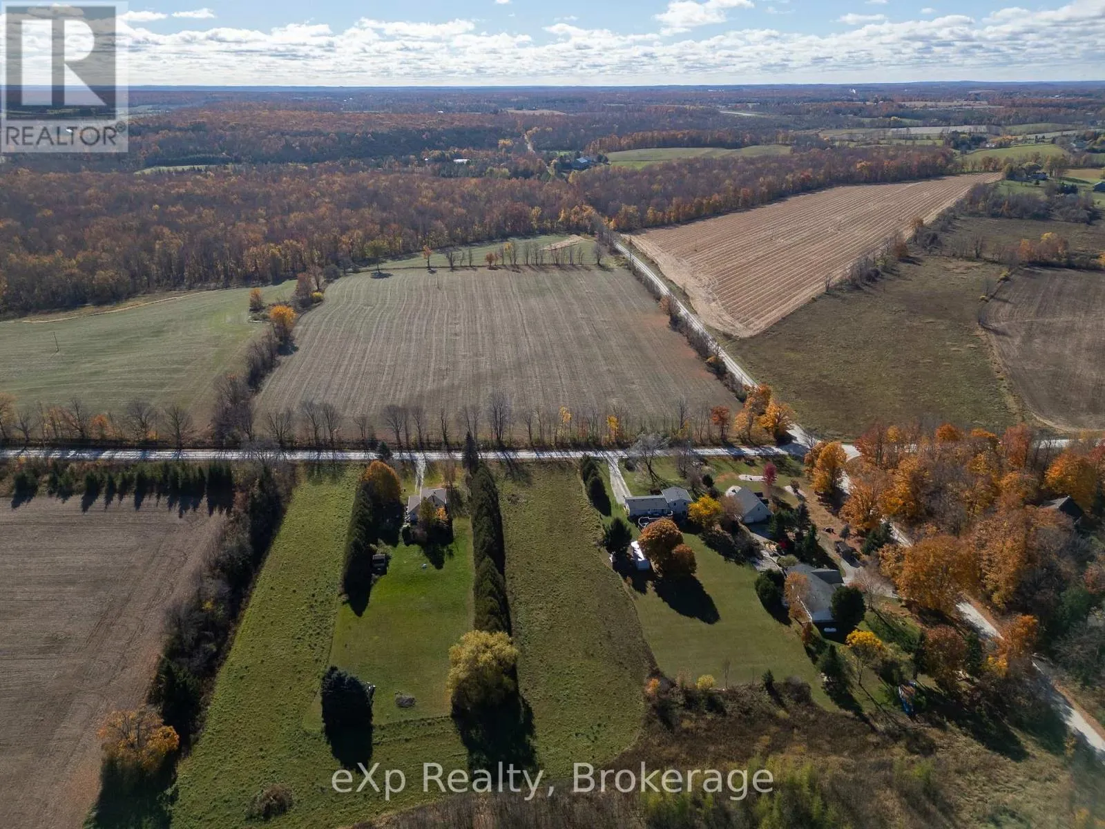 264011 24 SIDE ROAD