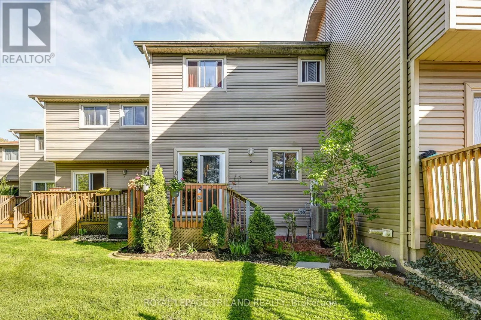 6 - 301 CARLOW ROAD, #6